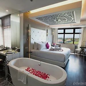 L Hotell Seminyak